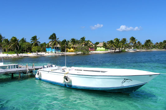 Blackbird Caye Resort, Belize diving, Belize dive vacations, Belize snorkeling, Belize scuba diving