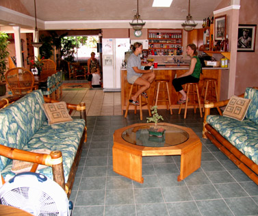 Maui Guest House, Maui bed & breakfast, Maui snorkeling, Maui B & B, Maui honeymoons, Maui honeymoon